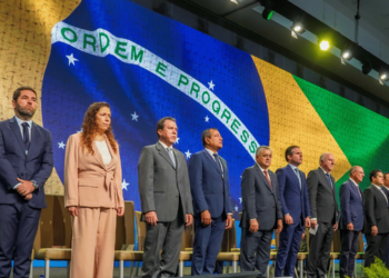 Ministro Luiz Marinho participa da abertura da XXVII Marcha a Brasília em Defesa dos Municípios — Ministério do Trabalho e Emprego